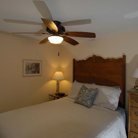 Seahorse Cottages - Adults Only ซานิเบล ภายนอก รูปภาพ
