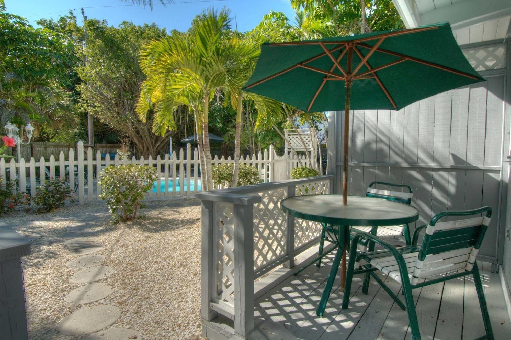 Seahorse Cottages - Adults Only ซานิเบล ภายนอก รูปภาพ